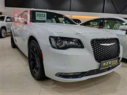 کرایسلەر 300